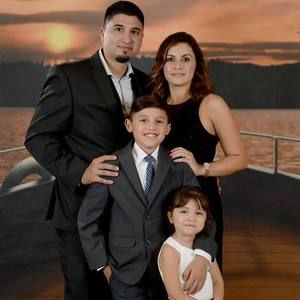 Meet your Posher, Myra